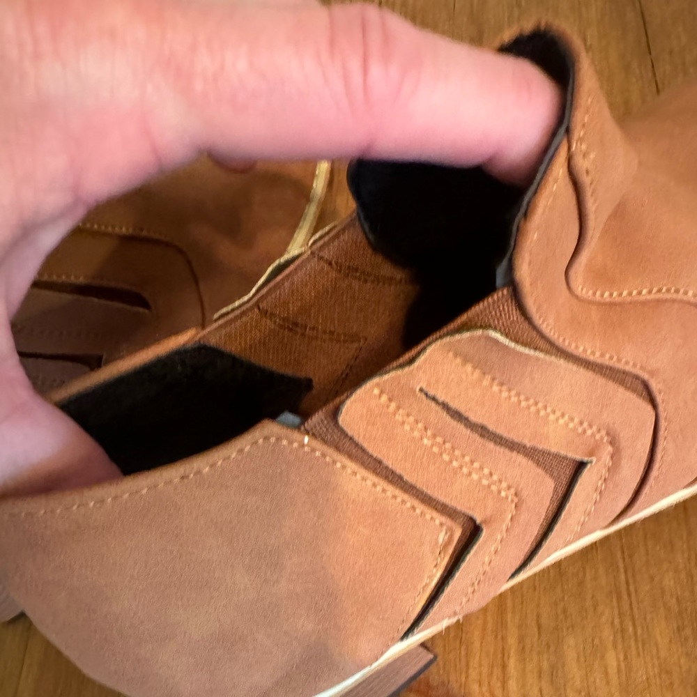 Booties! 🥰 - Picture 10 of 10
